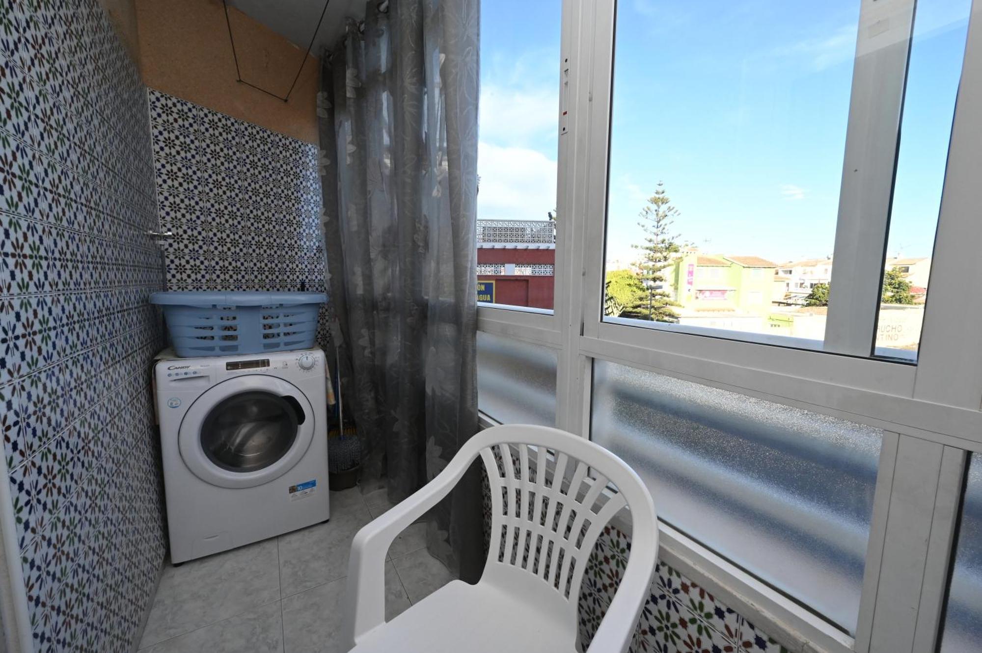 Apartamento En Torrevieja Alicante Exterior photo